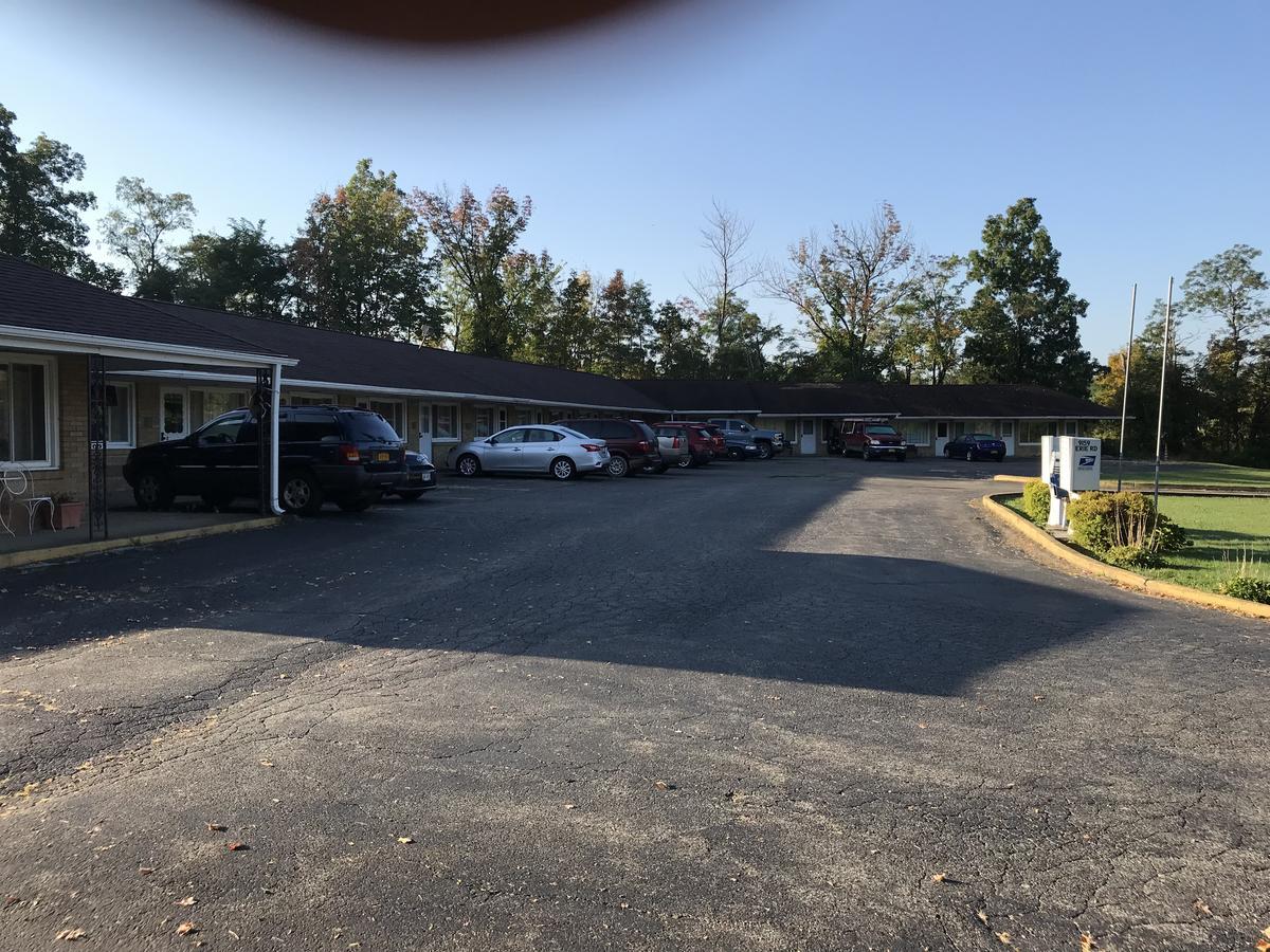 Angola Motel Angola-on-the-Lake Exterior foto